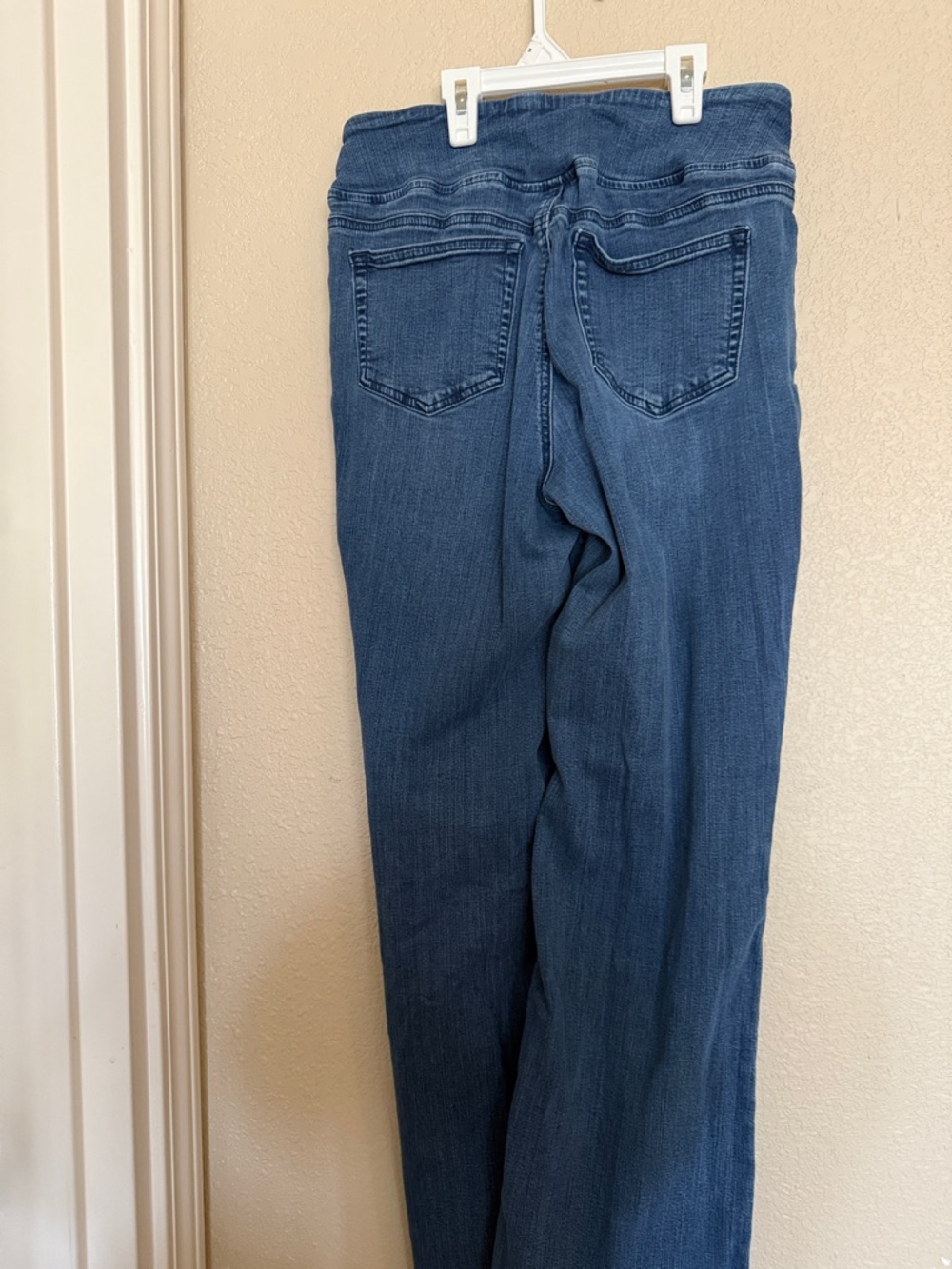 Belle by Kim Gravel Indigo Wide-Leg Pull-On Jeans - Picture 2 of 3